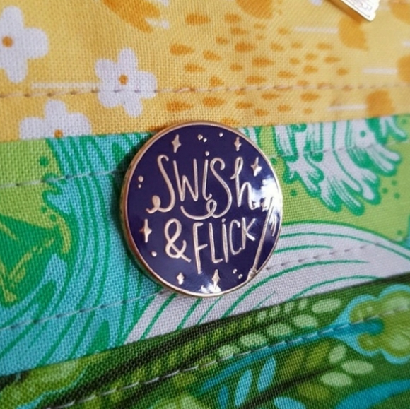 Swish and Flick Hermione Granger Harry Potter pin - Picture 3 of 4